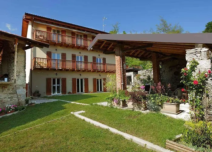 Çiftlik konaklama Cascinetta32 Invorio Inferiore